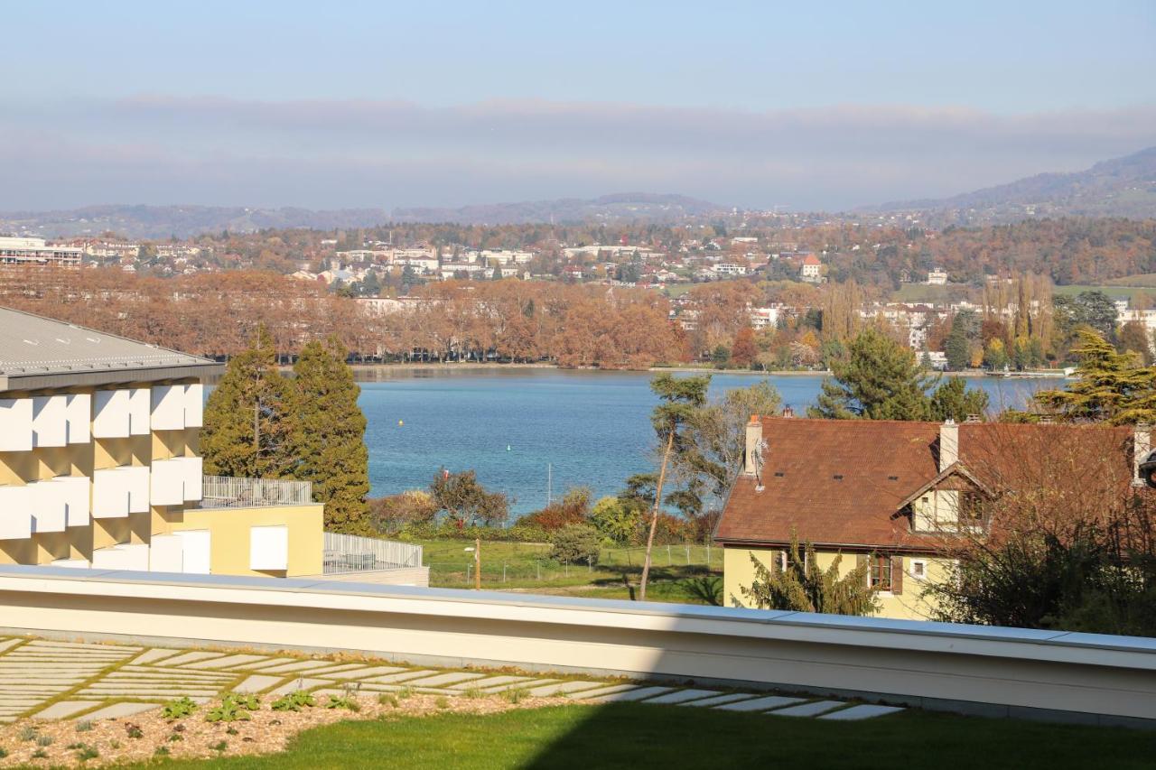 Le Lac Au Bout De La Rue - Garage Et Balcon A Deux Pas Du Centre Анси Екстериор снимка